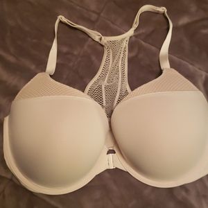 Victoria's Secret DD bra